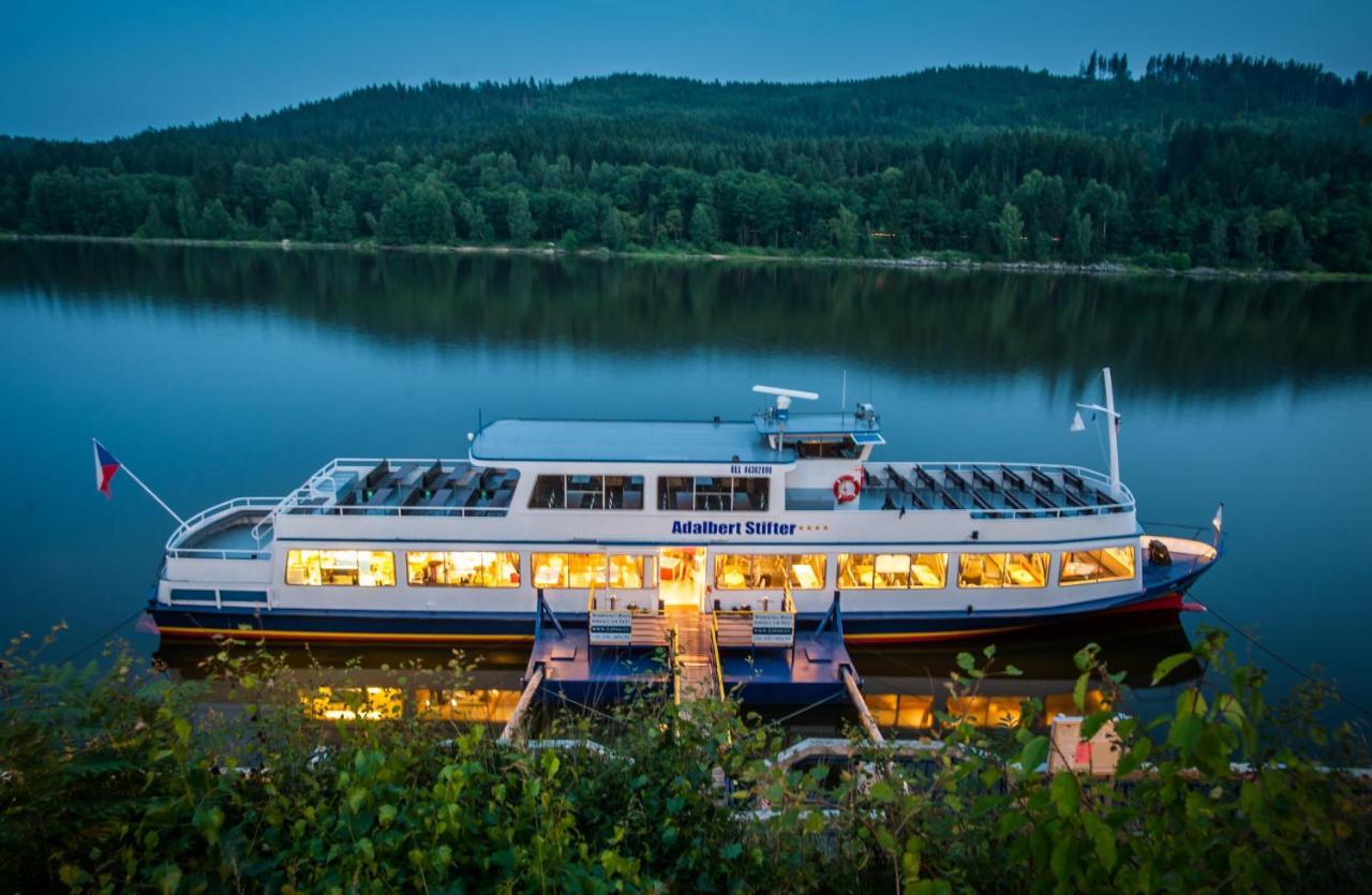 Lipno Riviera - Mysi V Bote Leilighet Lipno nad Vltavou Eksteriør bilde